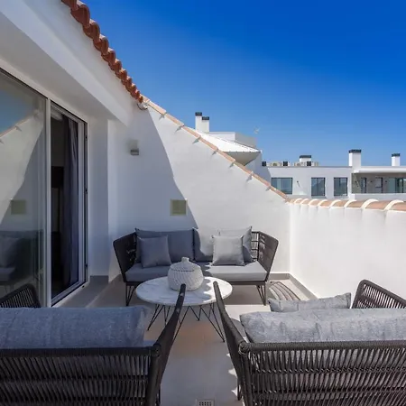 아파트 Castillo Sohail Penthouse By Costarentals- Ref 147 *